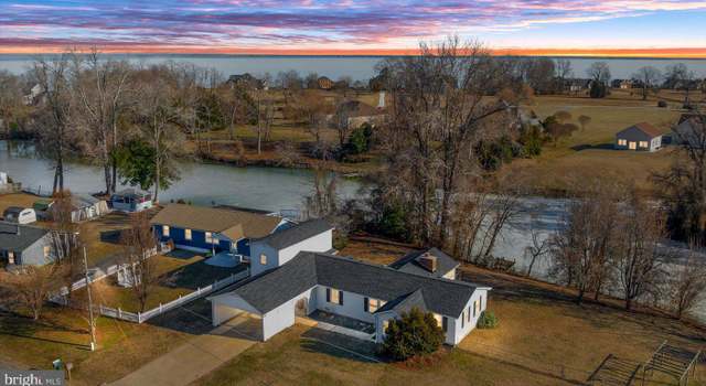 Property at 229 Blackwell Rd, Colonial Beach, VA 22443, 4 beds, 2 baths