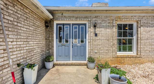 Photo of 21712 Chewsville Rd, Smithsburg, MD 21783
