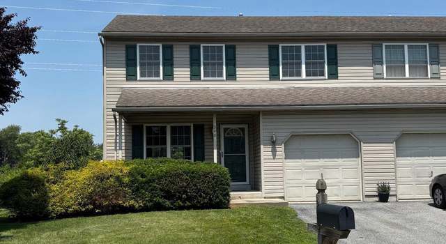 Photo of 348 Sioux Ct, Sinking Spring, PA 19608