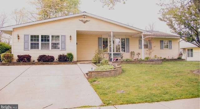 Photo of 458 Thornridge Dr, Levittown, PA 19054