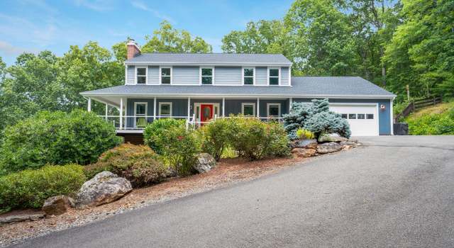 Photo of 7332 Fox Call Ln, Warrenton, VA 20186