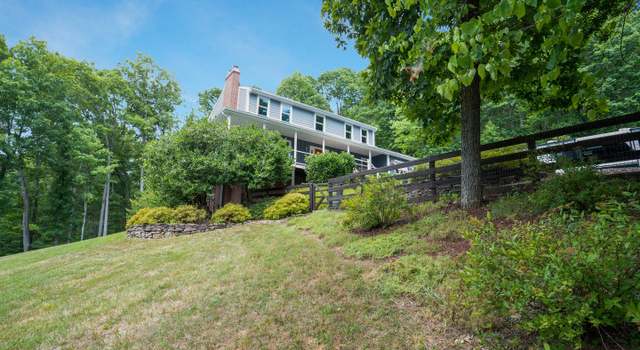 Photo of 7332 Fox Call Ln, Warrenton, VA 20186