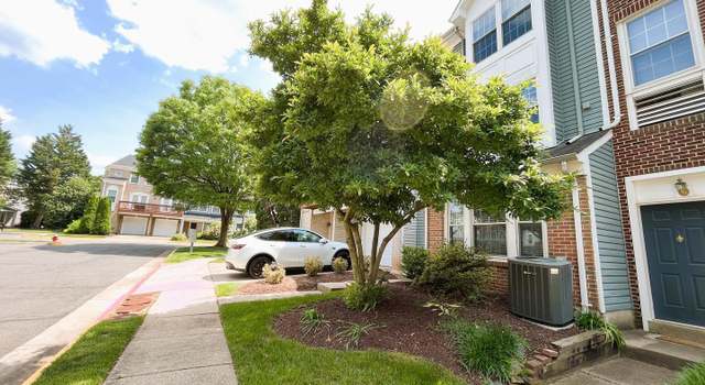 Photo of 11812 Rockaway Ln #31, Fairfax, VA 22030