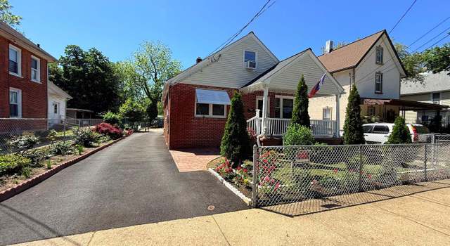 Photo of 418 N 8th St, Vineland, NJ 08360