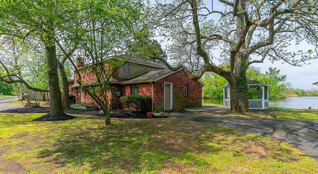 Photo of 8 Island Rd, Bridgeport, NJ 08014
