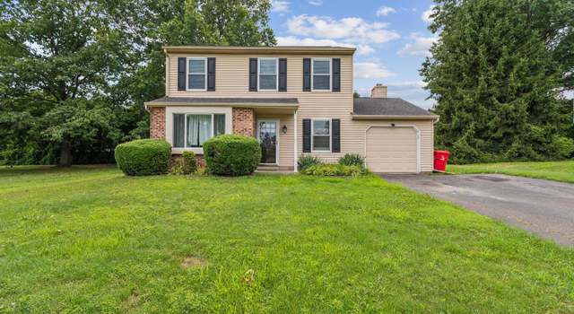 Photo of 580 Cavalcade Ln, Warminster, PA 18974