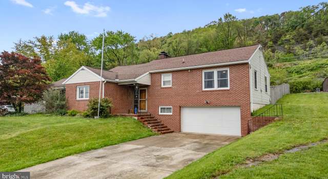 Photo of 514 E Guardlock Dr, Lock Haven, PA 17745