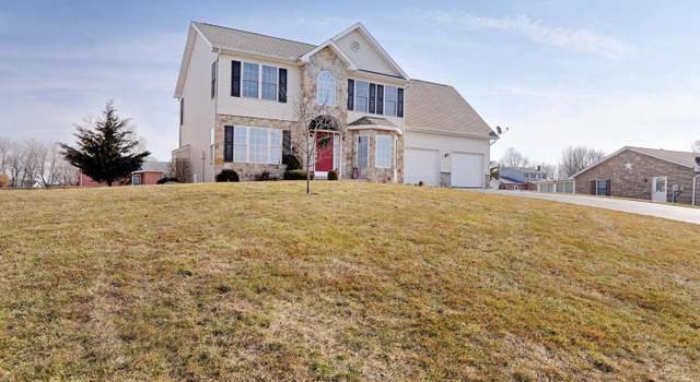 Photo of 51 Diopside Dr, Chambersburg, PA 17202
