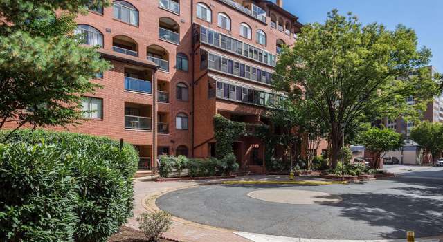Photo of 1029 Stuart St N #113, Arlington, VA 22201