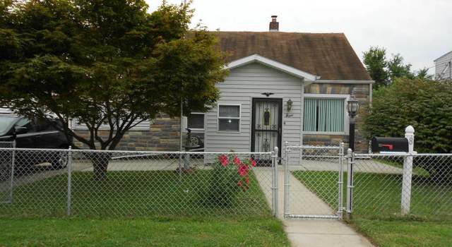 Photo of 8 Riverside Rd, Baltimore, MD 21221