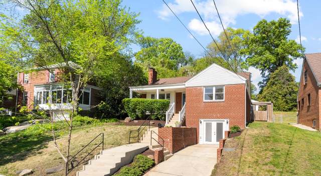 Photo of 2414 59th Pl, Cheverly, MD 20785