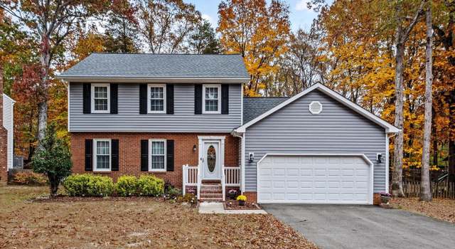 Photo of 5832 Queens Mill Cir, Fredericksburg, VA 22407