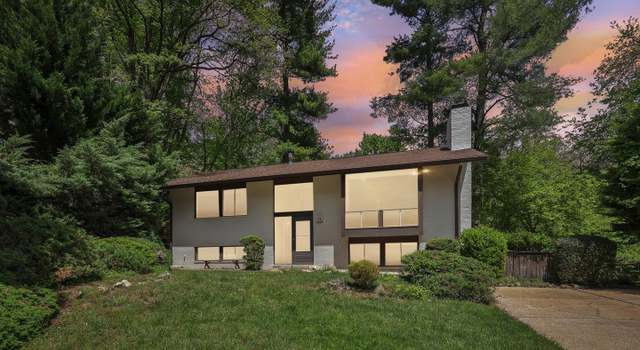 Photo of 11 Watchwater Way, Rockville, MD 20850