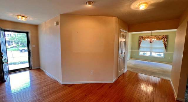 Photo of 128 Running Creek Dr, Reading, PA 19608