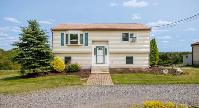Photo of 924 Hell Hollow Rd, Kunkletown, PA 18058