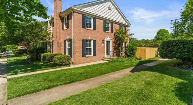 Photo of 7034 Bradwood Ct, Springfield, VA 22151