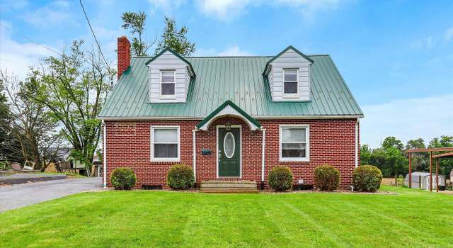 Photo of 382 W Main St, Fayetteville, PA 17222