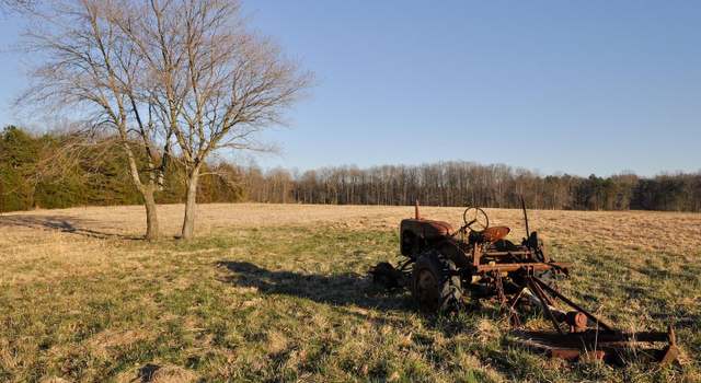 Photo of 10124 Overlook Ct, Woodford, VA 22580
