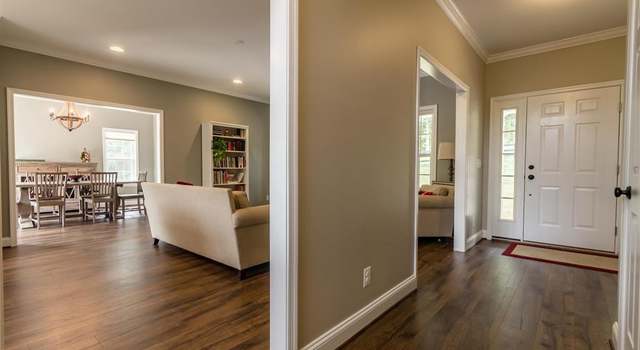Photo of 125 Hokie Ln, Middletown, VA 22645