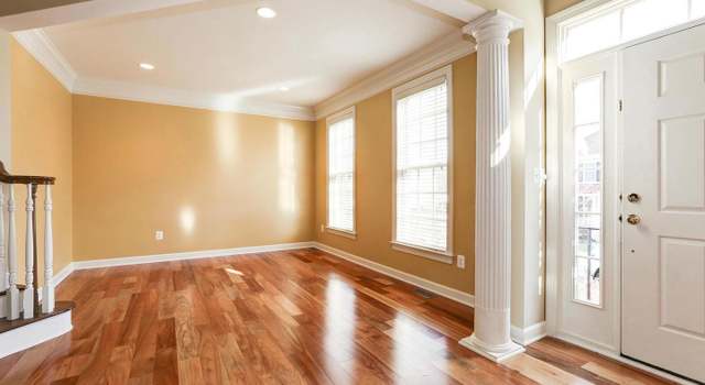 Photo of 805 Still Creek Ln, Gaithersburg, MD 20878