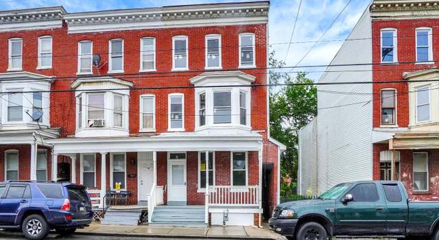 Photo of 327 E College Ave, York, PA 17403