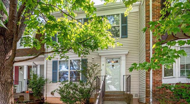 Photo of 31 Marian Ct, Sterling, VA 20165