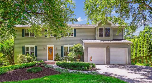 Photo of 4240 Hermitage Dr, Ellicott City, MD 21042