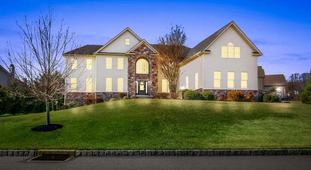 Photo of 1651 Royal Berkshire Cir, West Chester, PA 19380