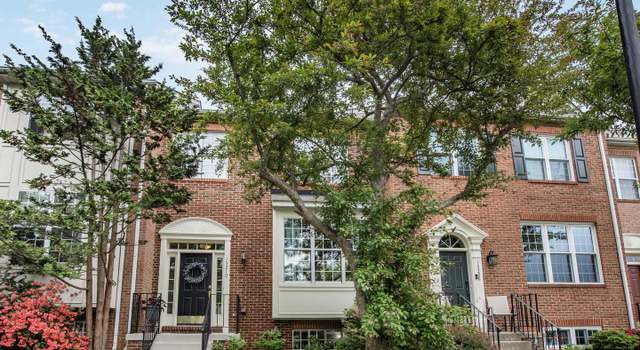 Photo of 13210 Ashnut Ln, Herndon, VA 20171