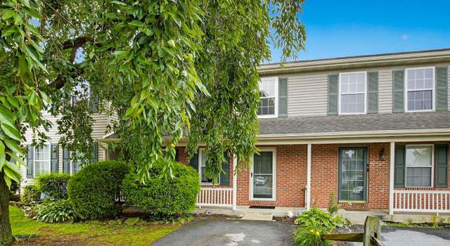 Photo of 104 Chelmsford Dr, Marietta, PA 17547