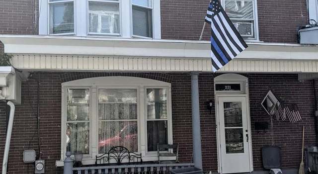 Photo of 221 Fairview St, Pottsville, PA 17901