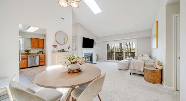 Photo of 8818 Tanglewood Ln, Manassas, VA 20110