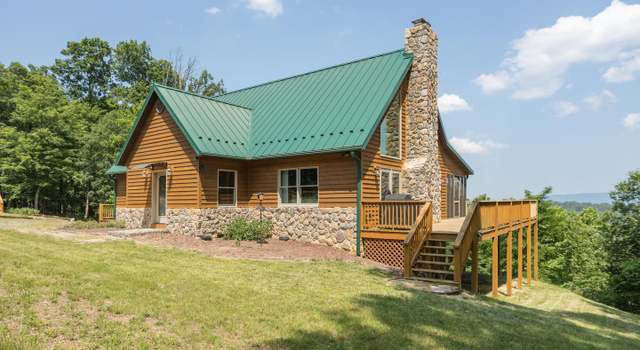 Photo of 2020 Quaint Acres Ln, Berkeley Springs, WV 25411
