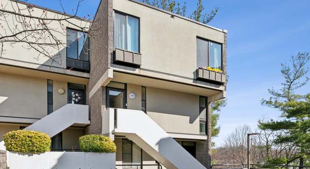 Photo of 2202 Deerfern #2202, Baltimore, MD 21209