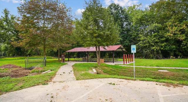 Photo of 8418 Pine Bluff Rd, Frederick, MD 21704