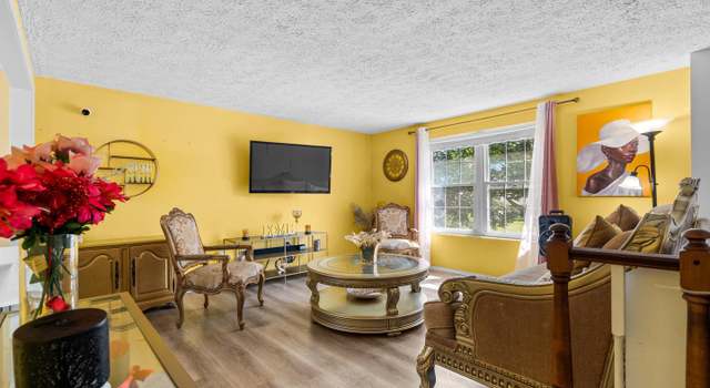 Photo of 502 Logan St, Frederick, MD 21701