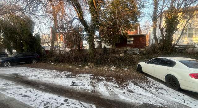 Photo of 611 Colwyn Ave, Darby, PA 19023