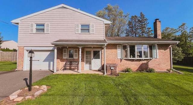 Photo of 120 Center Ave, Terre Hill, PA 17581