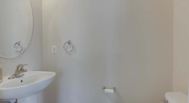 Photo of 43934 Avenza Ter, Chantilly, VA 20152
