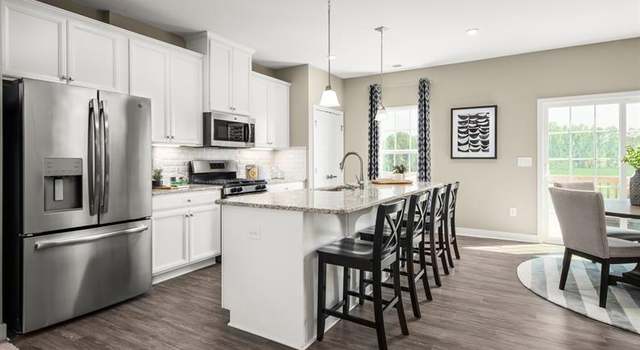 Photo of 19511 Sol Pl, Montgomery Village, MD 20886