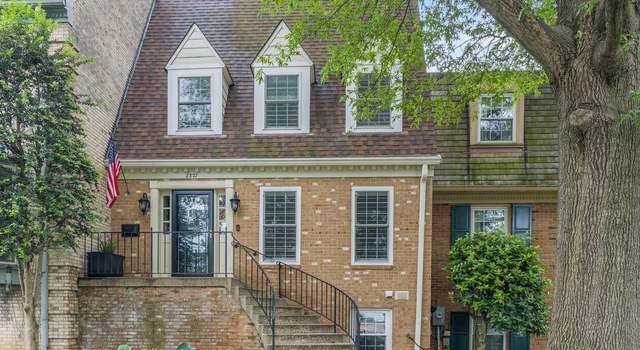 Photo of 2327 N Glebe Rd, Arlington, VA 22207