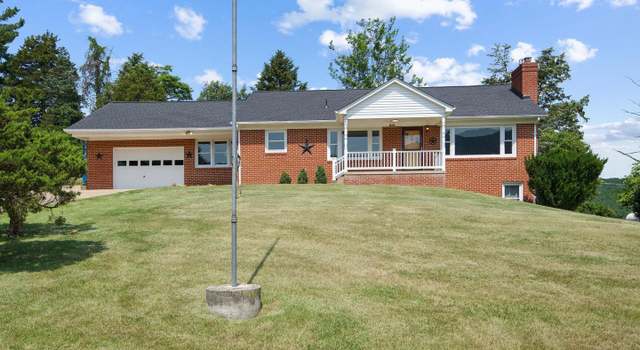 Photo of 278 Hill Top Ct, Luray, VA 22835