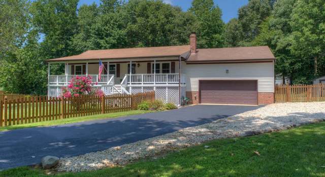 Photo of 13 Rosa Ct, Stafford, VA 22556