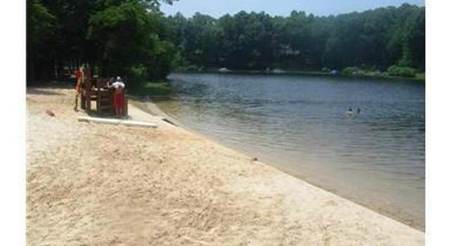 Photo of 15753 Viewpoint Cir, Dumfries, VA 22025