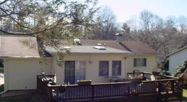 Photo of 511 Lynch St, Rockville, MD 20850