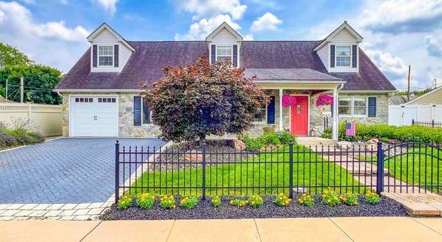 Photo of 64 Long Loop Rd, Levittown, PA 19056