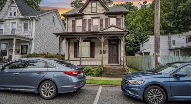 Photo of 204 S 2nd St, Wormleysburg, PA 17043