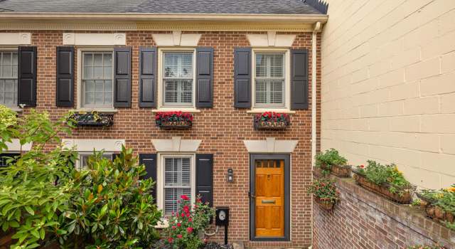 Photo of 624 S Pitt St Unit 1/2, Alexandria, VA 22314