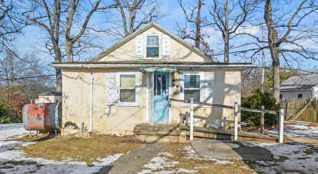 Photo of 80 Theatre Rd, Front Royal, VA 22630