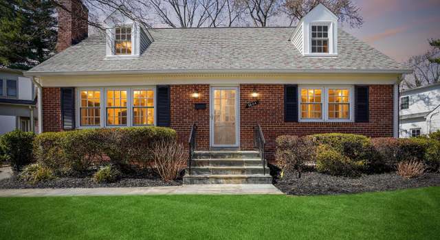Photo of 9804 Ashburton Ln, Bethesda, MD 20817
